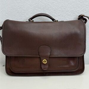 Vintage Coach Metropolitan leather briefcase in a brown/mahogany
